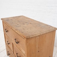 Drawer chest, early 20th century