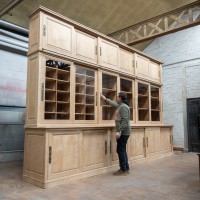 Exceptional French oak bookcase, 1920