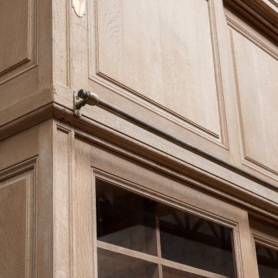 Exceptional French oak bookcase, 1920