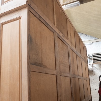 Exceptional French oak bookcase, 1920