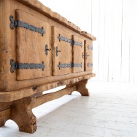 French elm primitive sideboard Circa 1970 style Alexandre NOLL