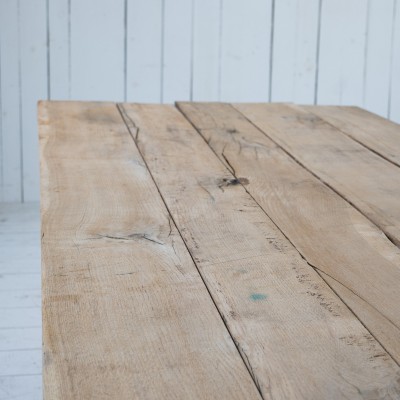 Imposante table en chêne