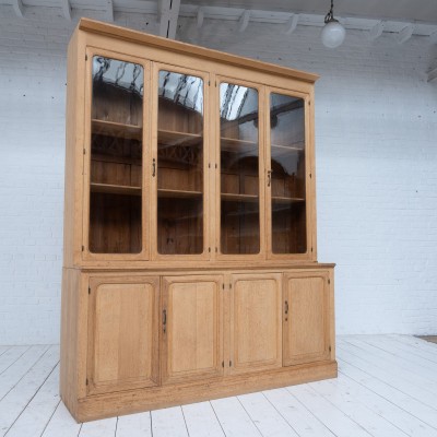 Oak bookcase, 1940