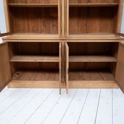 Oak bookcase, 1940