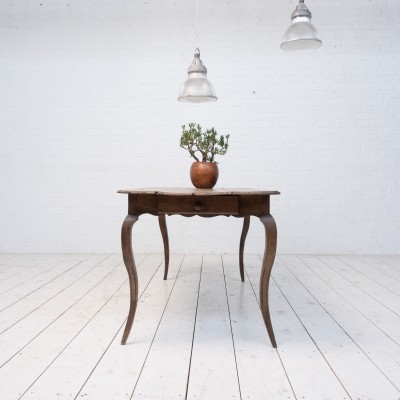 Oak table, 18th century