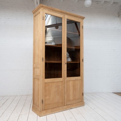 Imposante bibliothèque en chêne 2 portes, 1930