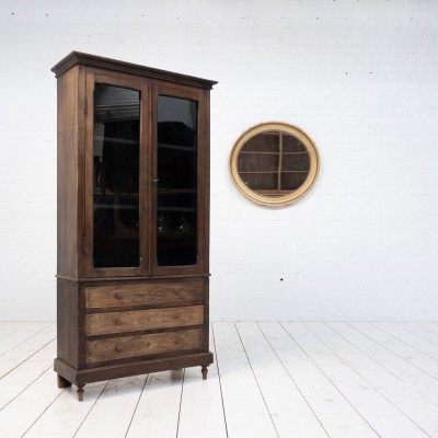 Petite vitrine 2 portes en noyer, 19ème
