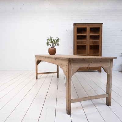 Grande table en bois, 19ème