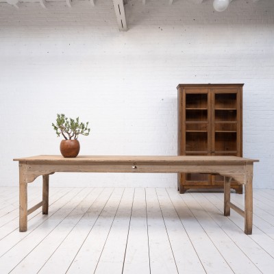 Grande table en bois, 19ème