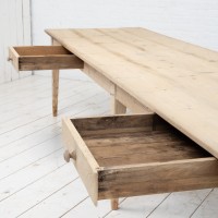 Grande table de ferme en bois