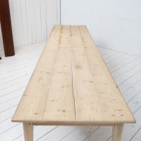 Grande table de ferme en bois