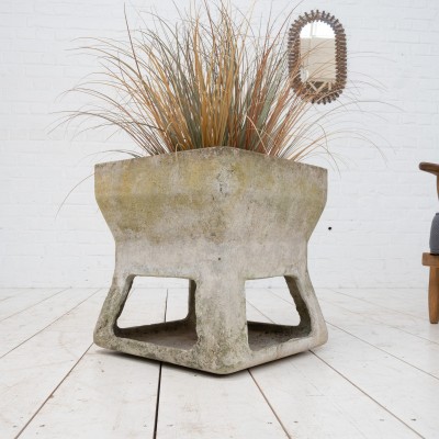Rare jardiniere Willy Guhl 1950