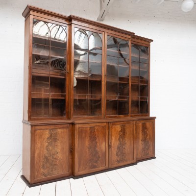 Bibliothèque anglaise en acajou, 19ème