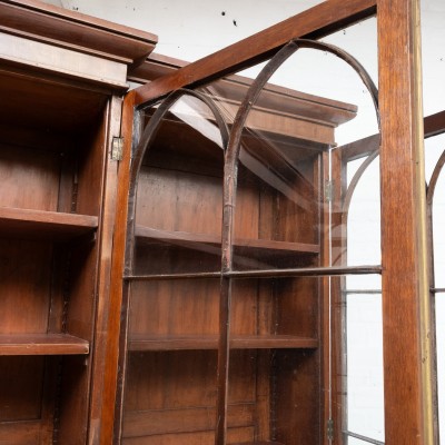 Bibliothèque anglaise en acajou, 19ème