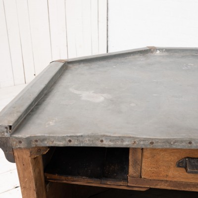 Ancienne caisse en chêne et zinc, 1920