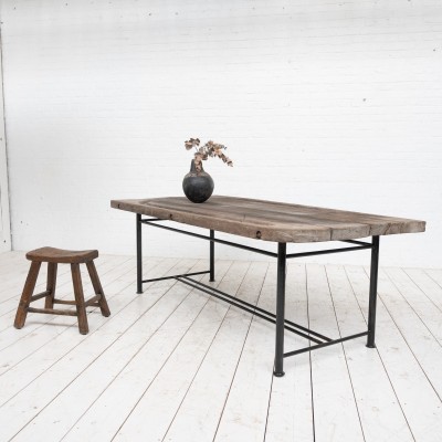 Table de repas primitive, début 20ème
