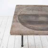 Table de repas primitive, début 20ème