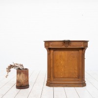 Comptoir en bois vers 1900