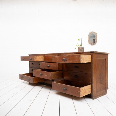 Ancien meuble à tiroirs, début 20ème