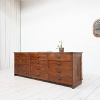 Ancien meuble à tiroirs, début 20ème