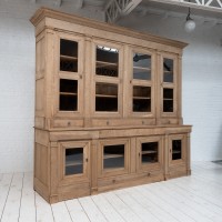Imposante vitrine en chêne, XIXème