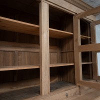Imposante vitrine en chêne, XIXème