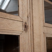 Imposante vitrine en chêne, XIXème
