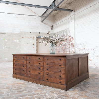 Double-sided oak island unit, 1920s
