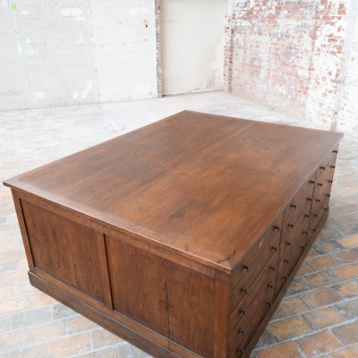 Double-sided oak island unit, 1920s