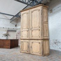 Large hunting sideboard, 18th century