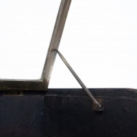 Imposante vitrine à poser en laiton, 1920