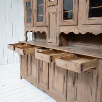 Imposant buffet deux corps en chêne, XVIIIème