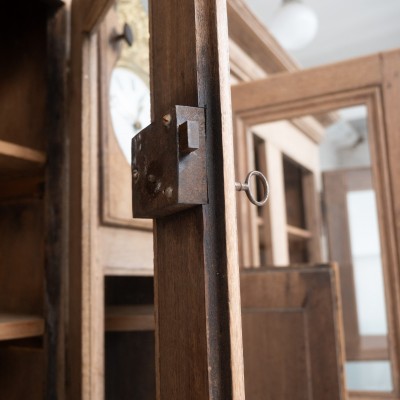 Imposing  oak buffet deux corps, 18th century