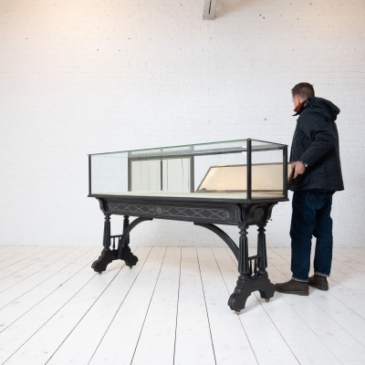 Ancienne vitrine de bijoutier, 1900