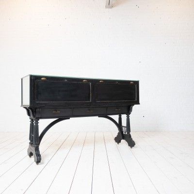 Ancienne vitrine de bijoutier, 1900