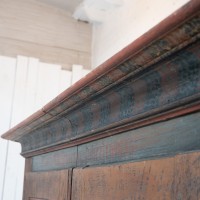 Armoire en bois polychrome, XIXème