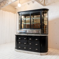 Exceptionnel meuble de boulangerie, début XXème