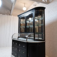 Exceptionnel meuble de boulangerie, début XXème