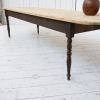 Grande table de communauté en bois, début XXème