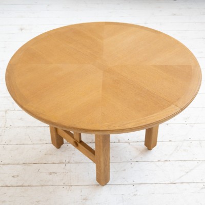 GUILLERME ET CHAMBRON French oak dining table