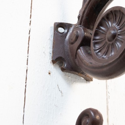 Set of cast iron wall sconces, Paris, 1900