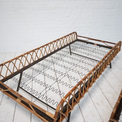 1 to 2 rattan beds, France 1960