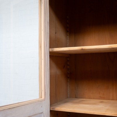 Grand vaisselier en sapin, 1920