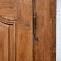 Single-Door Pitch Pine Wardrobe – Early 19th Century