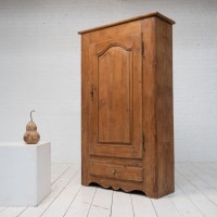 Single-Door Pitch Pine Wardrobe – Early 19th Century