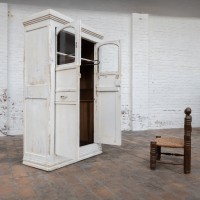 2-door wooden wardrobe early 20th century.