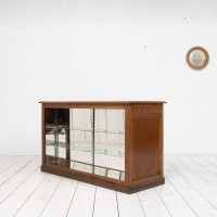 Comptoir / vitrine en chêne 1930
