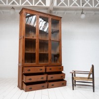 Vitrine de musée ancienne en bois - Début XXe siècle