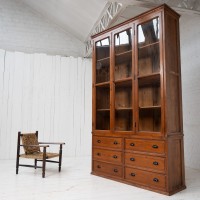 Vitrine de musée ancienne en bois - Début XXe siècle