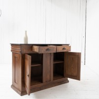 Ancien bar en chêne et pierre, début XXème